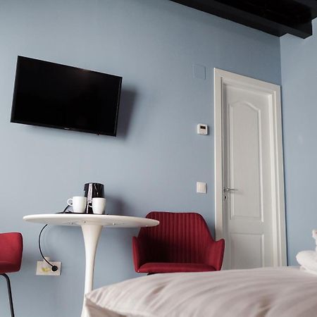 Villa Wild Rooms Jiet Habitación foto